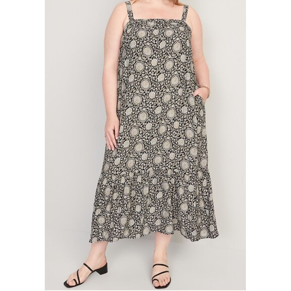 Old Navy Women's Sleeveless Tiered Midi Artsy Boho Sun Dress 2X Summer Beach Y2K